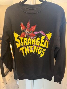 Stranger Things XS Black Graphic Crewneck Sweatshirt